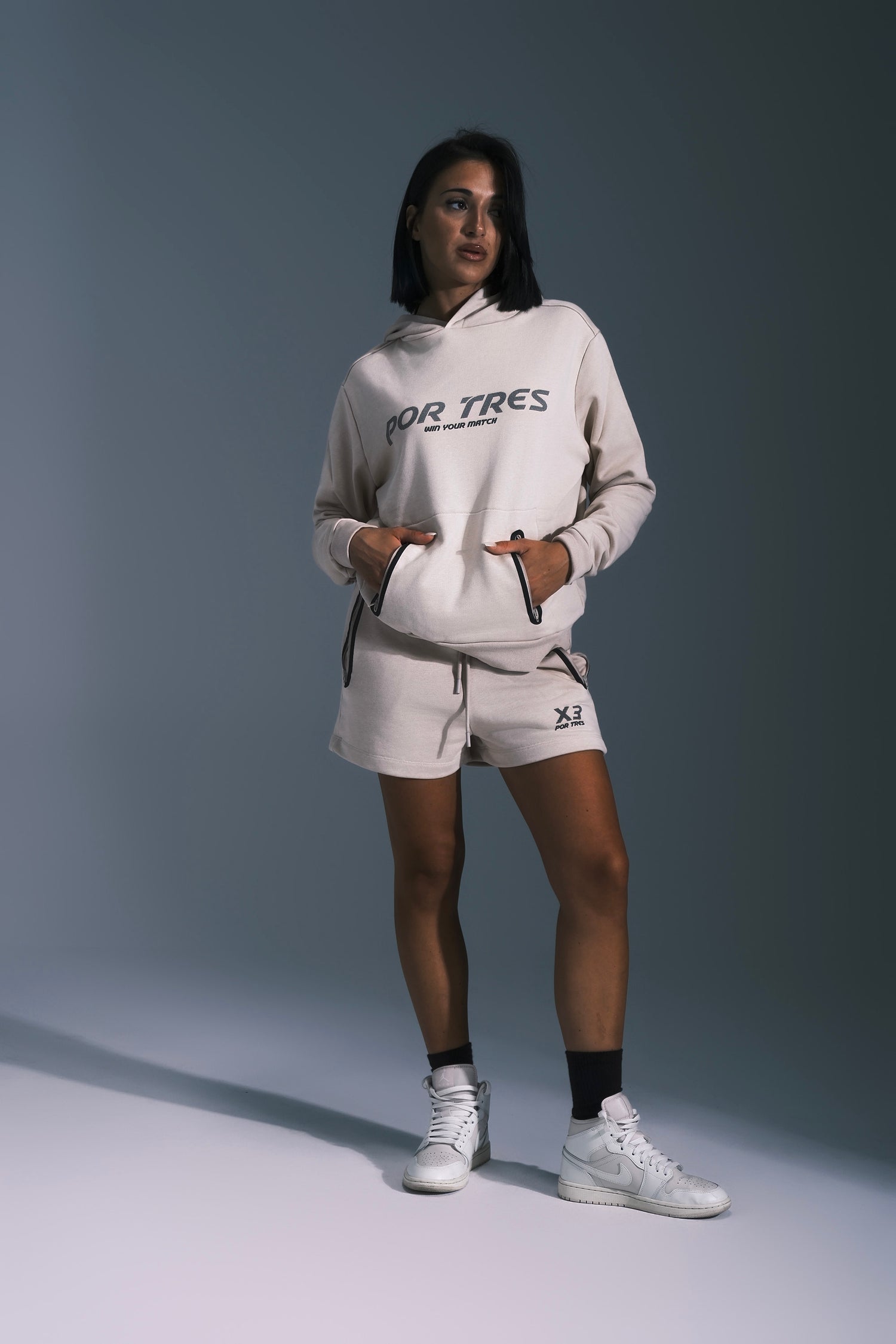 Felpa Peru' Unisex Sabbia con logo Nero