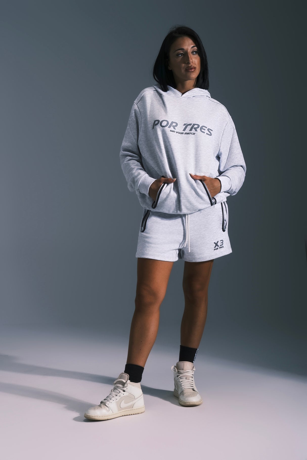 Felpa Peru' Unisex Grigia con logo Nero